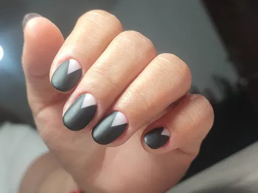 Resultado de manicura de Paula B.
